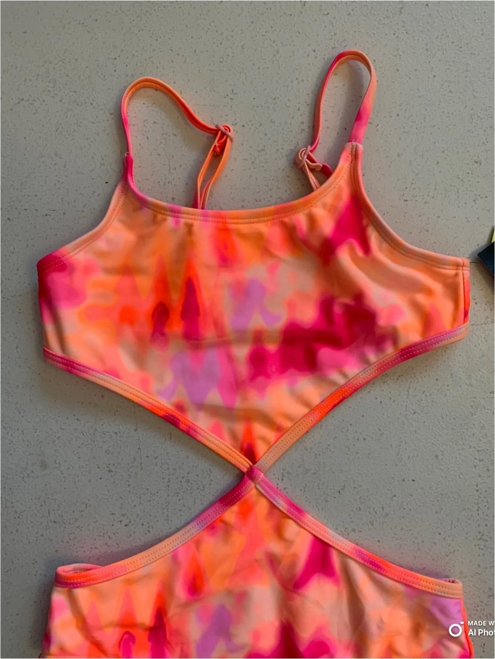 art class neon orange